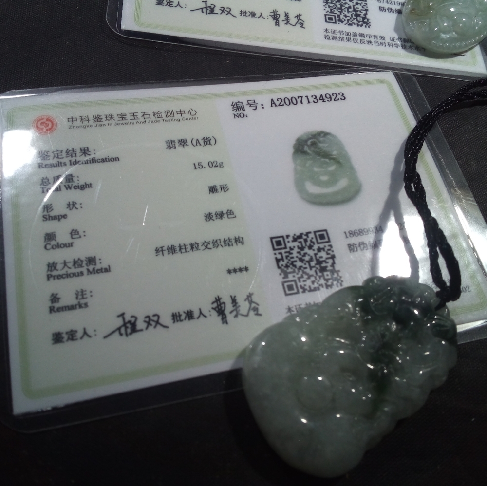 Jade jewelry Japanese Chinese Stone